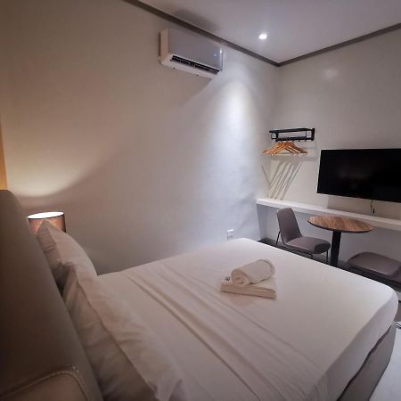 Yes Hotel Imus Cavite 외부 사진