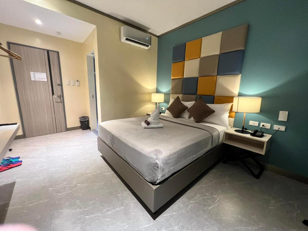 Yes Hotel Imus Cavite 외부 사진